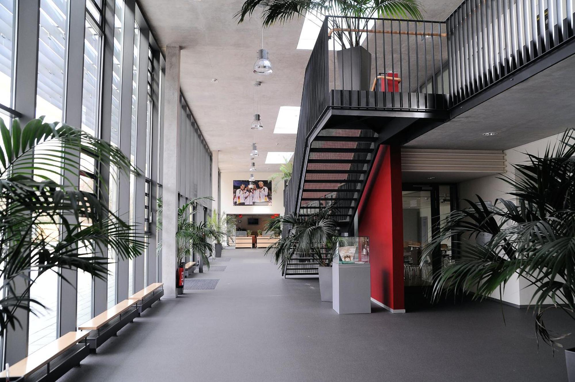 Sporthotel Borussia Duesseldorf Düsseldorf Exterior foto